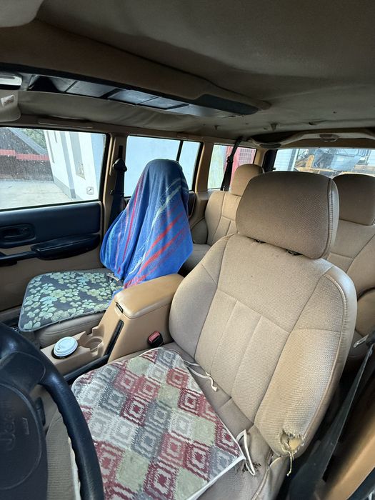 Jeep Cherokee XJ 2.5