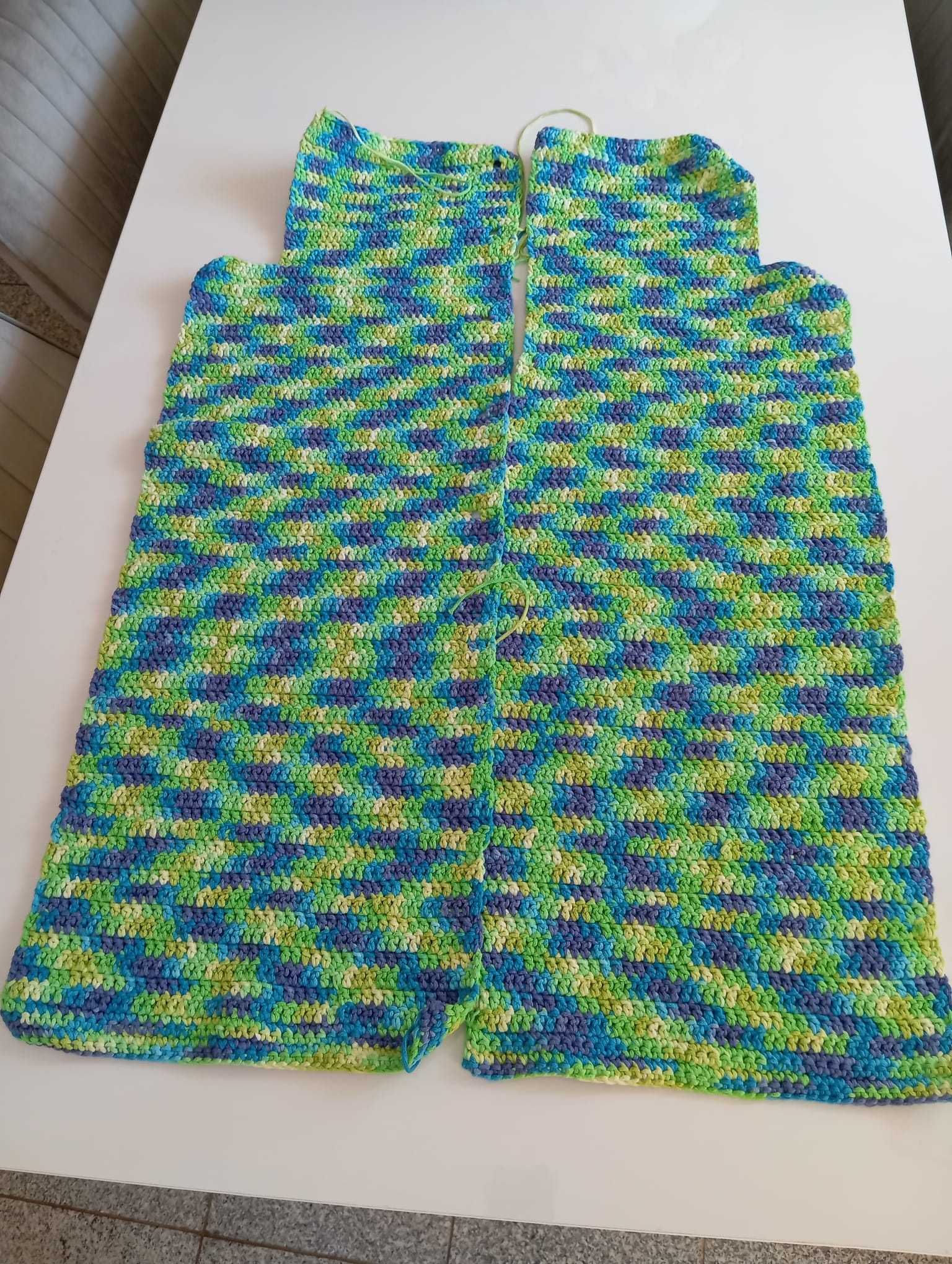 Cardigan Lung Croșetat Manual