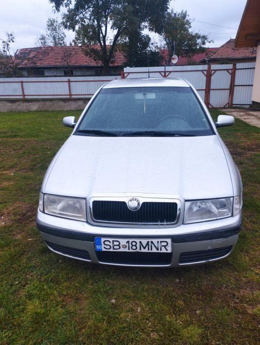 Vând  Skoda Octavia an 2002