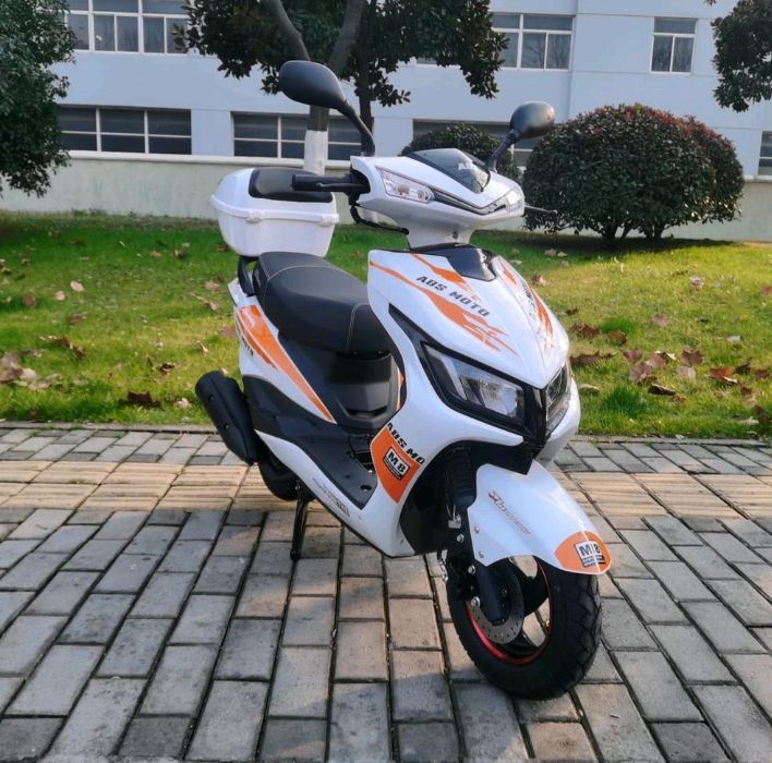 Мопед 150 куб M8