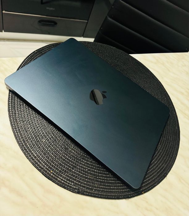 Vand macbook Air 2022