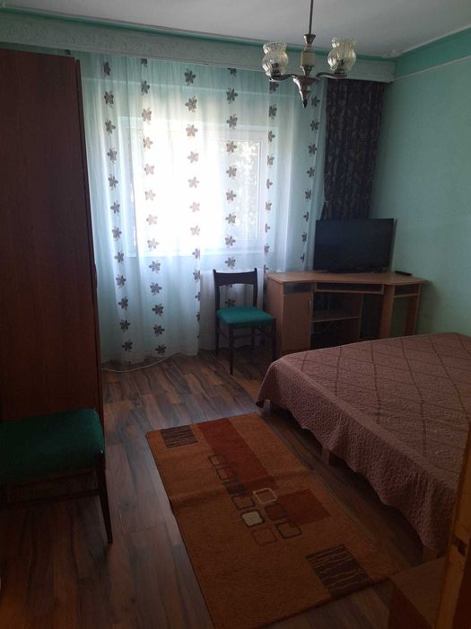 Inchiriere ap.3 camere, zona Alexandru cel bun