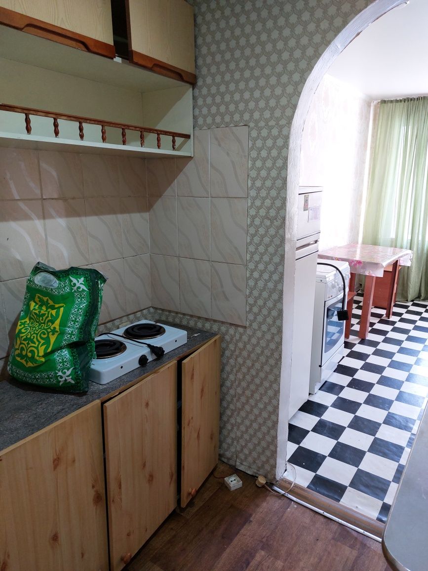 Продам 1-ую уютную, светлую, теплую , не угловую квартиру, в хорошем р