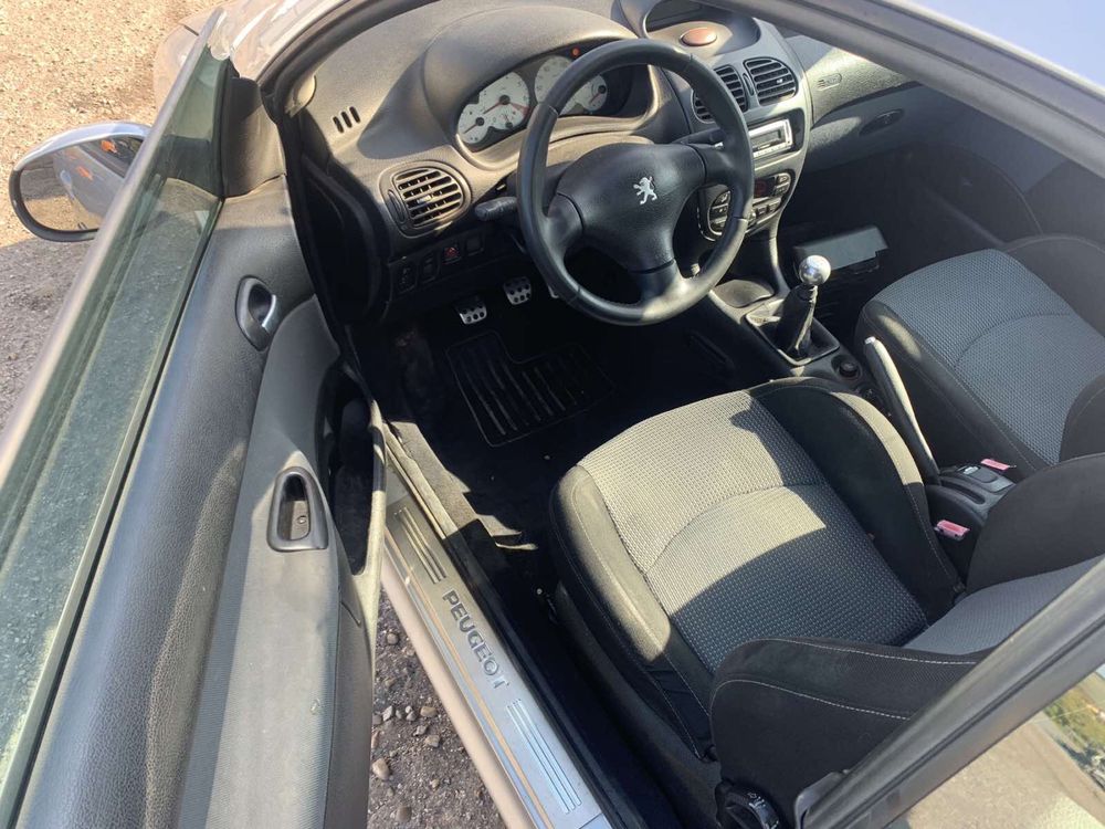 Пежо 206CC / Peugeot 206 CC Cabrio 1.6i 109кс. 2002г. - НА ЧАСТИ