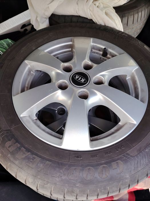 Vând autoturism KIA CEED break