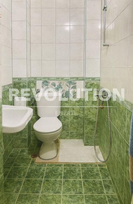 Дава се под наем Едностаен апартамент в Варна, Общината - 35 кв.м за 300 € - Снимка #3