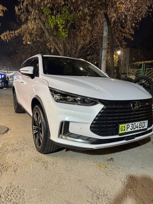 Продаю BYD tang FULL 4.6 сек.