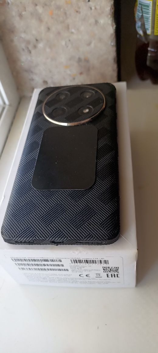 Huawei nova 12i идеал сотилади.