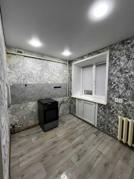 Продам 1 кв., 1/5, 9 мкр, не угол