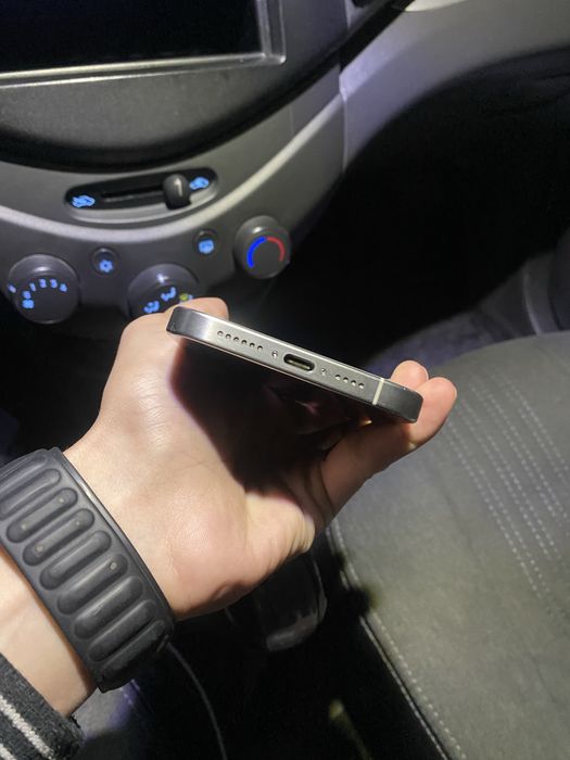 Iphone 15pro max 256gb 90% yomks white