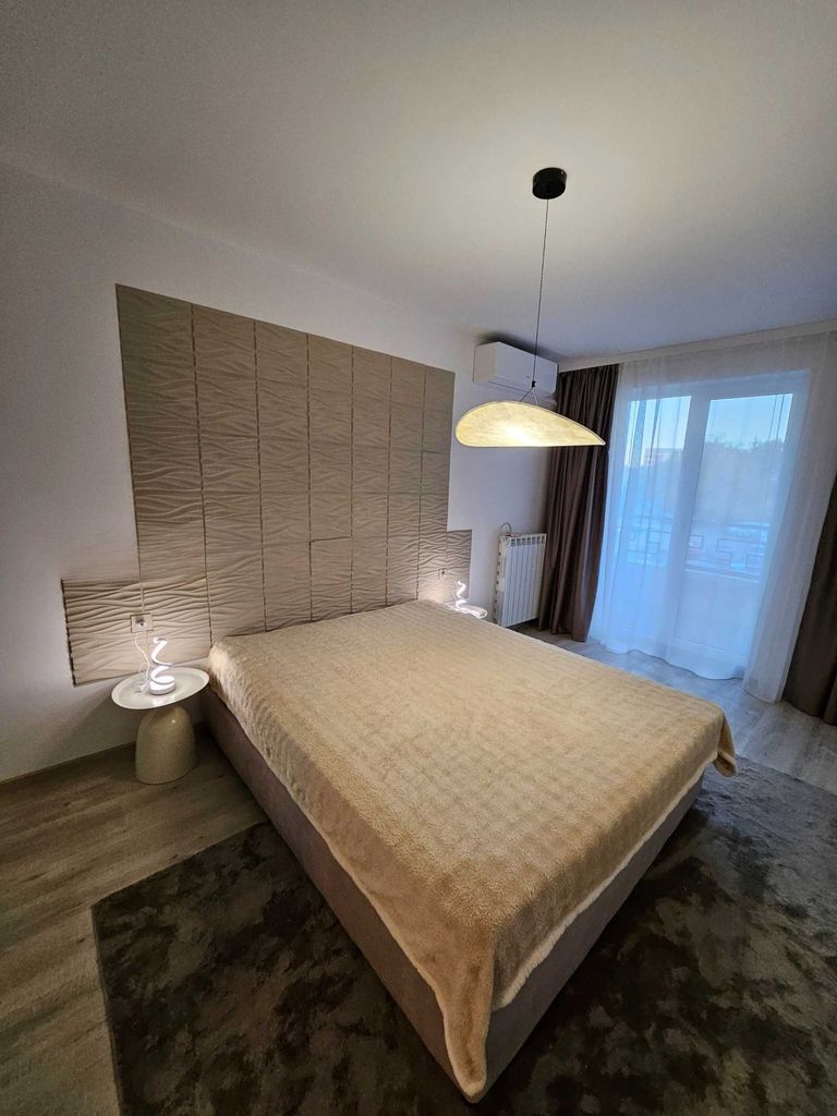Дава се под наем Тристаен апартамент в София, Студентски град - 100 кв.м за 750 € - Снимка #12
