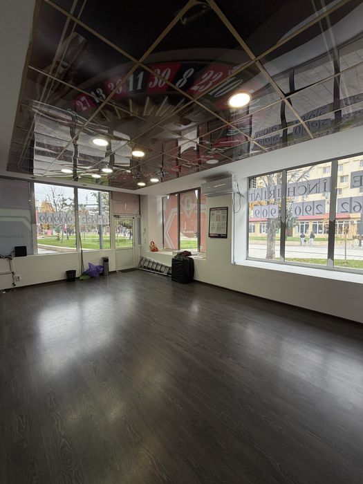 Spațiu comercial de închiriat