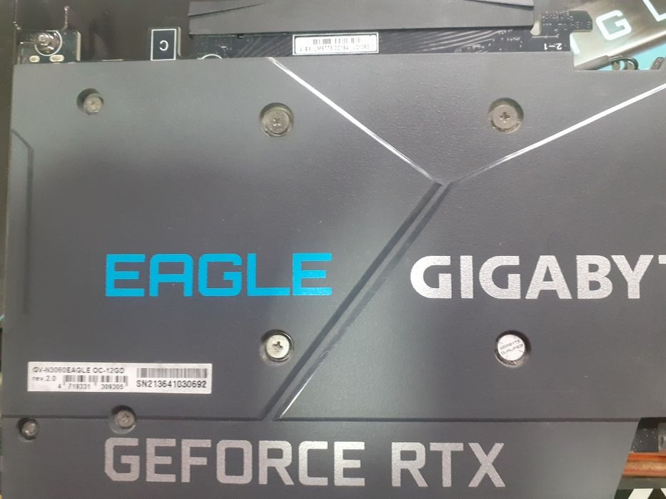 Vând Rtx 3060 OC și Asus S t r i x