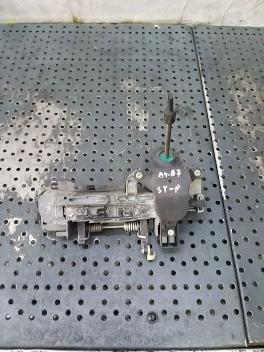 Maner usa stanga fata audi a4 b7 8e