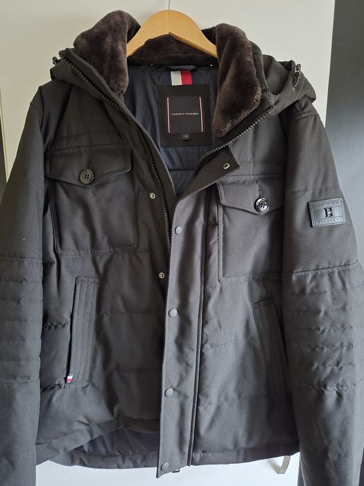 Зимно яке Tommy Hilfiger