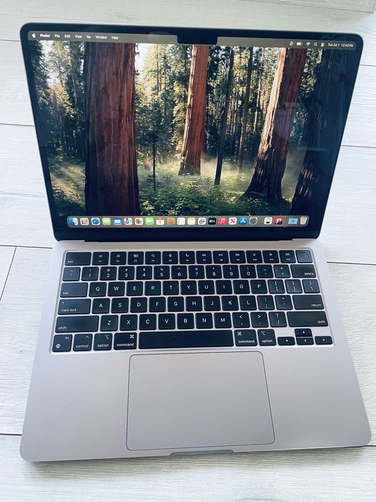 MacBook Air 13” М2 /16 RAM / 512 SSD Като Нов Гаранционен