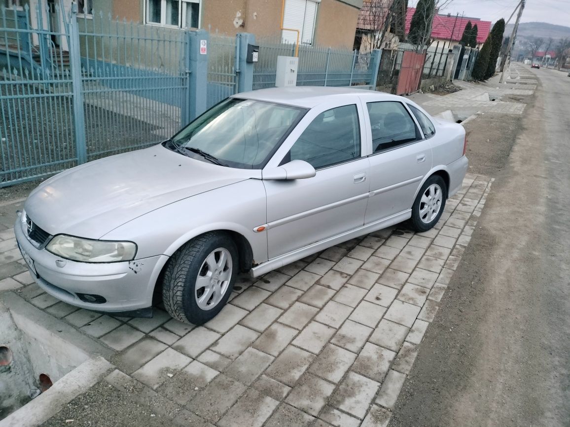 Opel Vectra b2..