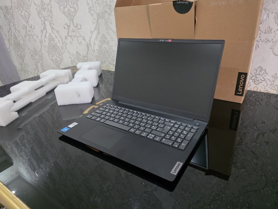 Новый ноутбук Lenovo V15 G3 IAP