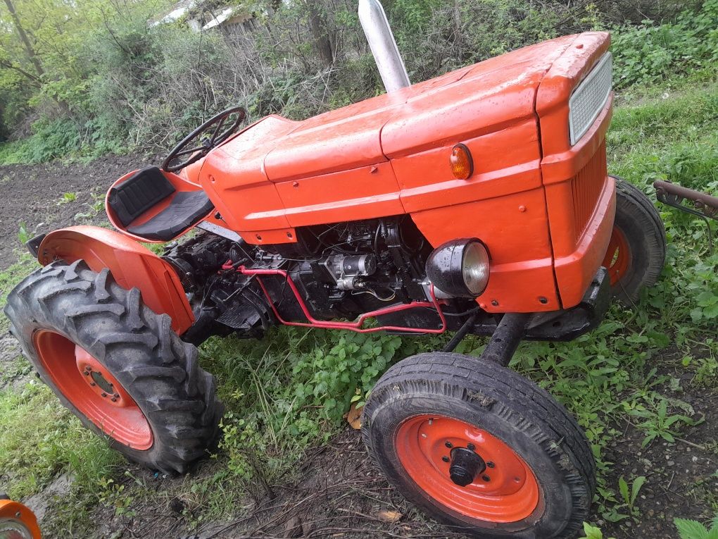 Tractor fiat 450 u445L