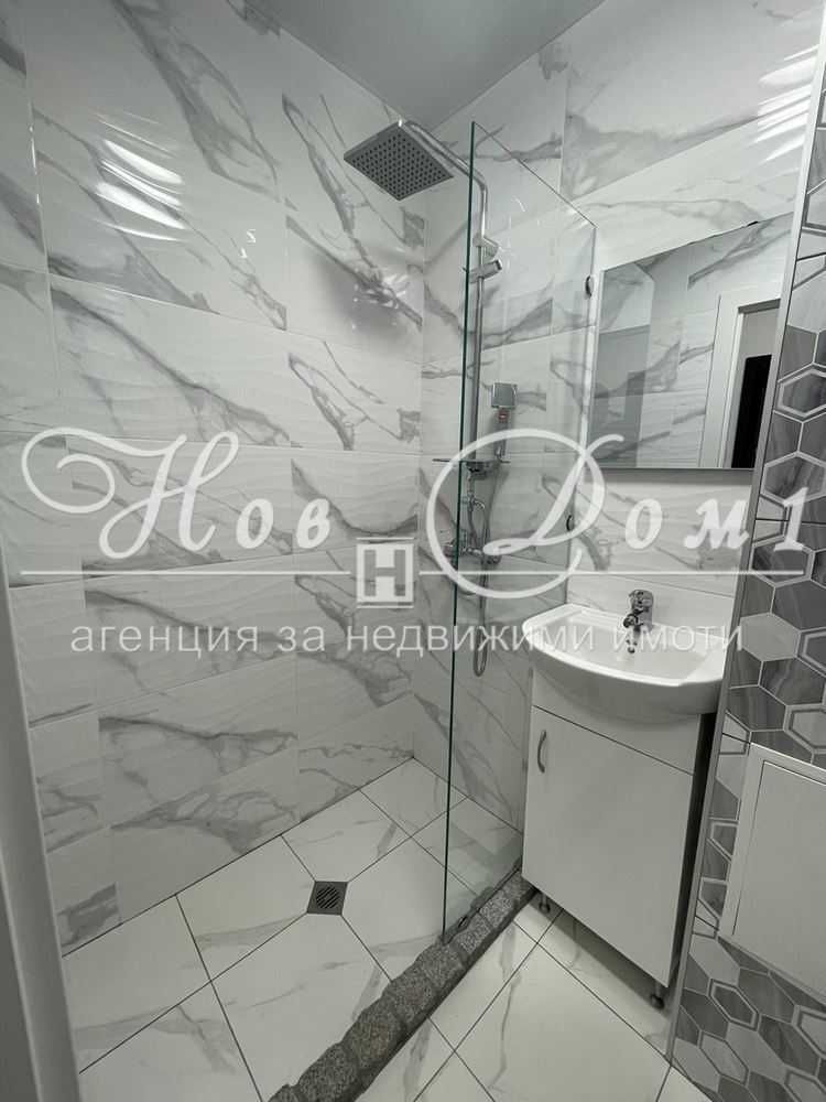 ЛУКС ОБЗАВЕДЕН - ЮГ- Топ цена - С паркомясто