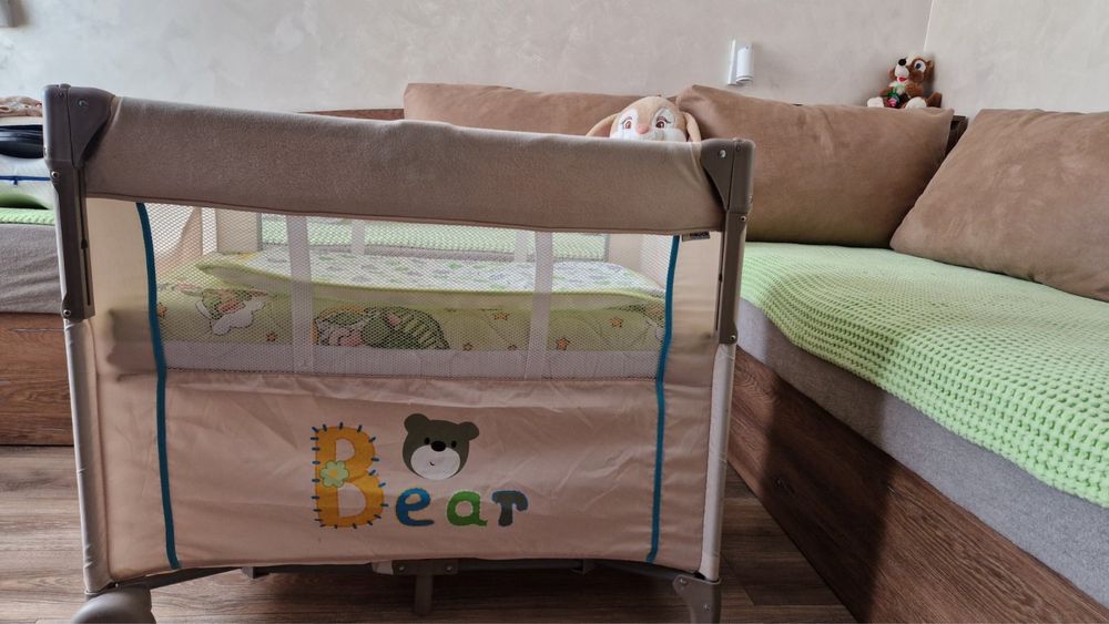 Преносима бебешка кошара