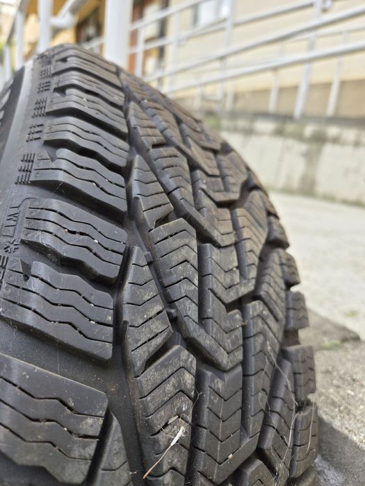 Продавам джанти с гуми 195/65R15 5х112