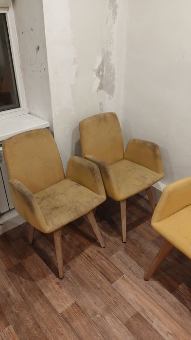 Стулья для кухни, гостиной