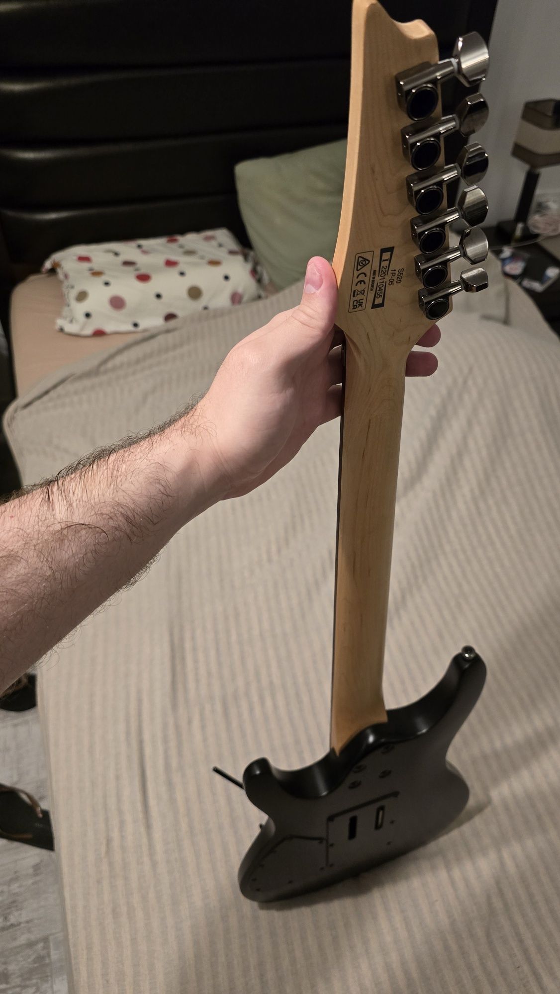 Chitara electrica Ibanez S520-WK, stare excelenta