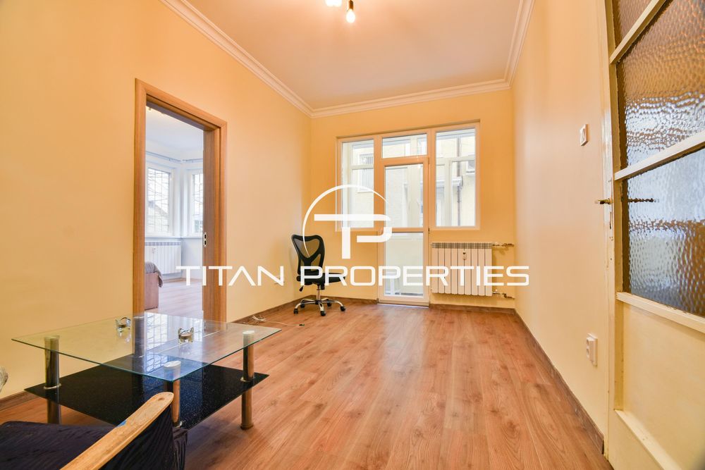 Дава се под наем Тристаен апартамент в София, Оборище - 94 кв.м за 850 € - Снимка #6