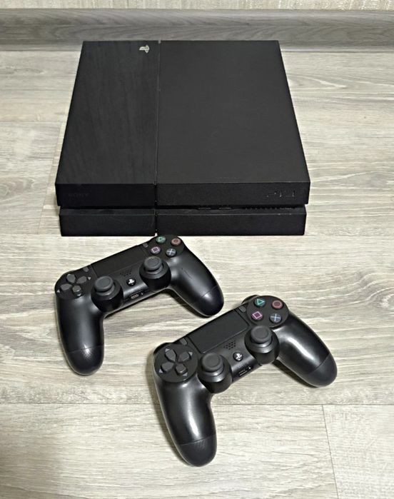 Playstation 4 -  500 gb Goldhen 9.00 oyin arzon yozsa boladi