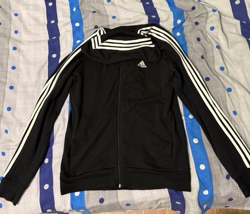 Адидас горници ретро