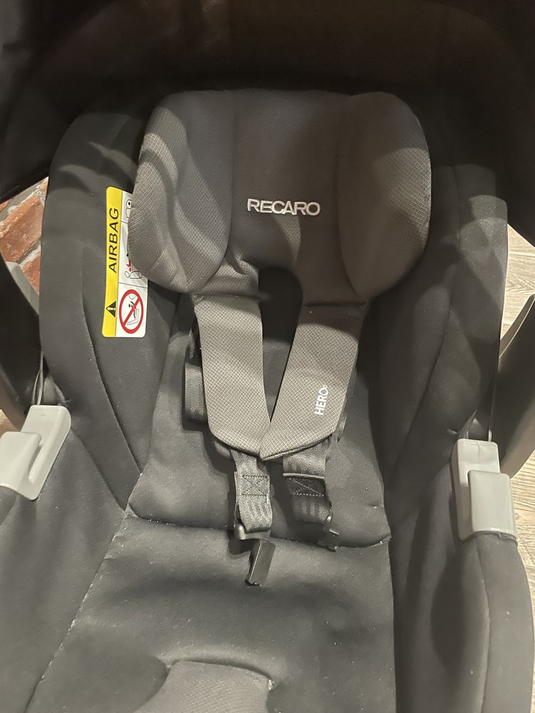 Бебешко столче/кошница Recaro Privia EVO като НОВО