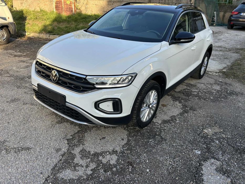 Продава се Vw T-Roc 2023г 63022км euro 6/ Top/ face