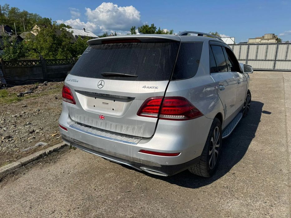Dezmembrez Mercedes GLE