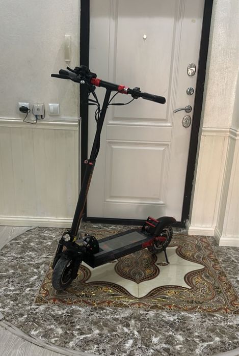 Продам Kugoo kirin M4