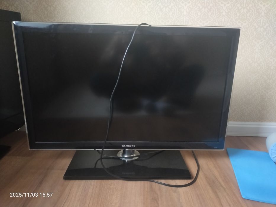 Продам телевизор Самсунг