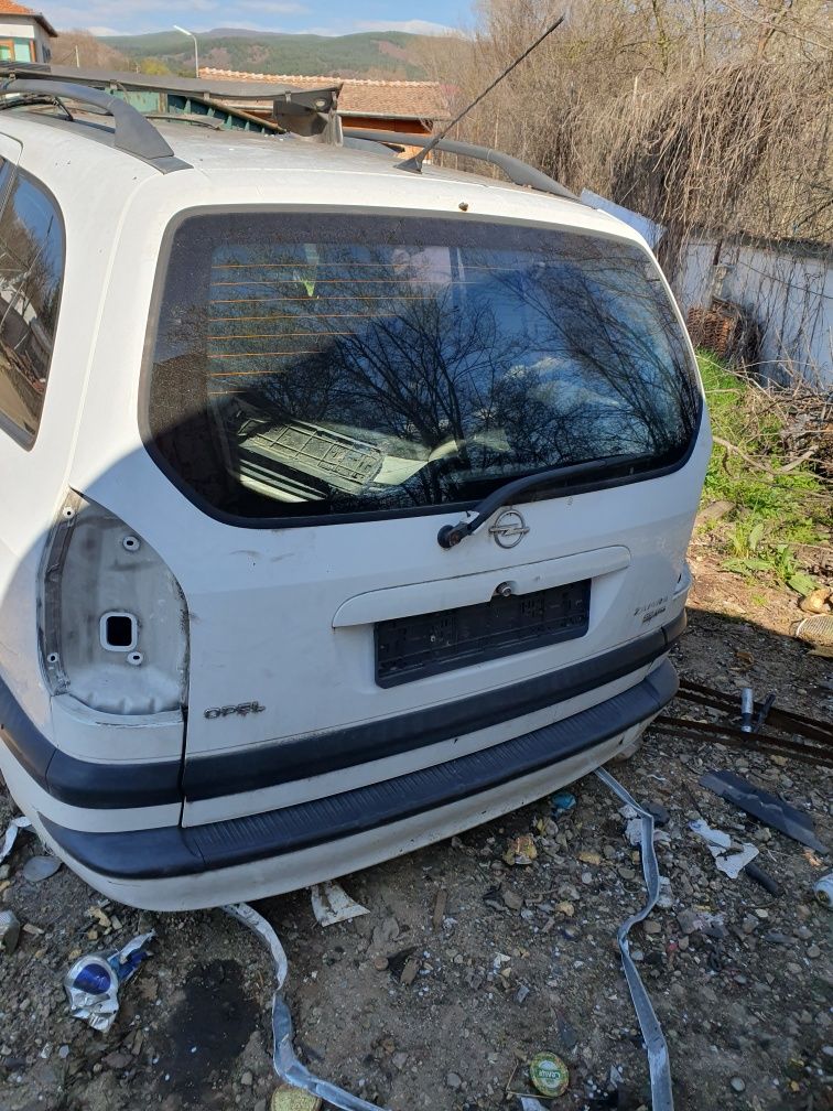 Опел Зафира 2.2 Opel Zafira 2.2 DTL на части