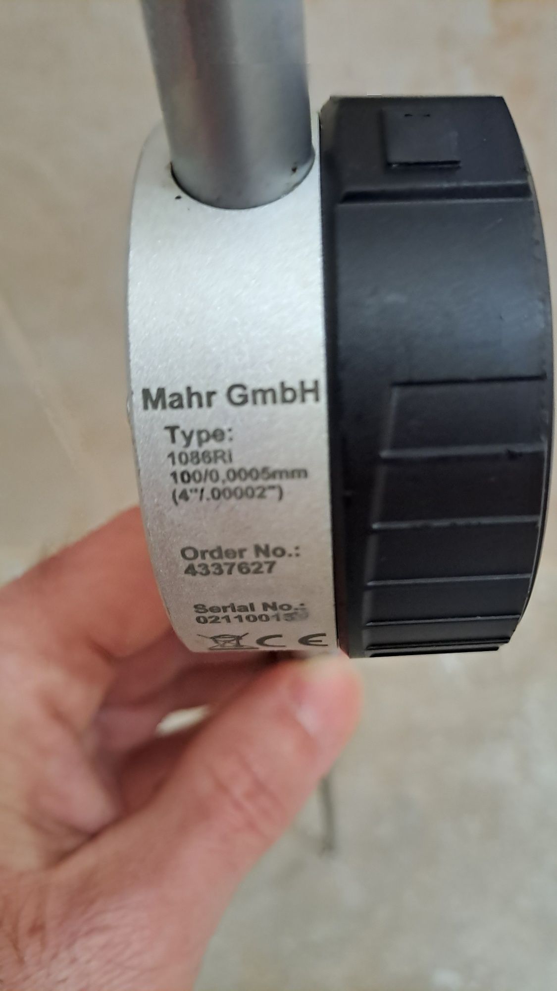 MAHR Digital Indicator MarCator 1086 Ri