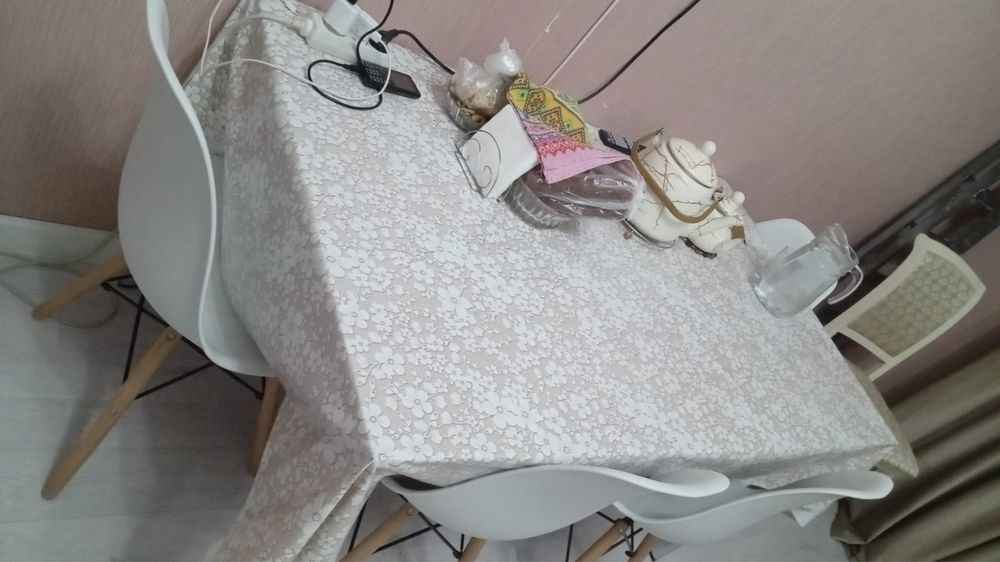 Продаю Стол со Стульями