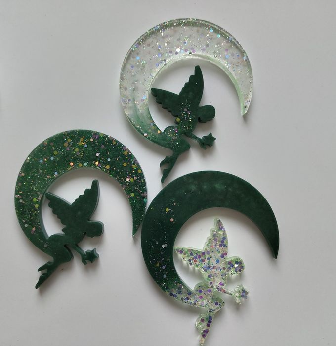 Коледни фигурки, подаръци, ръчна изработка от епоксидна смола