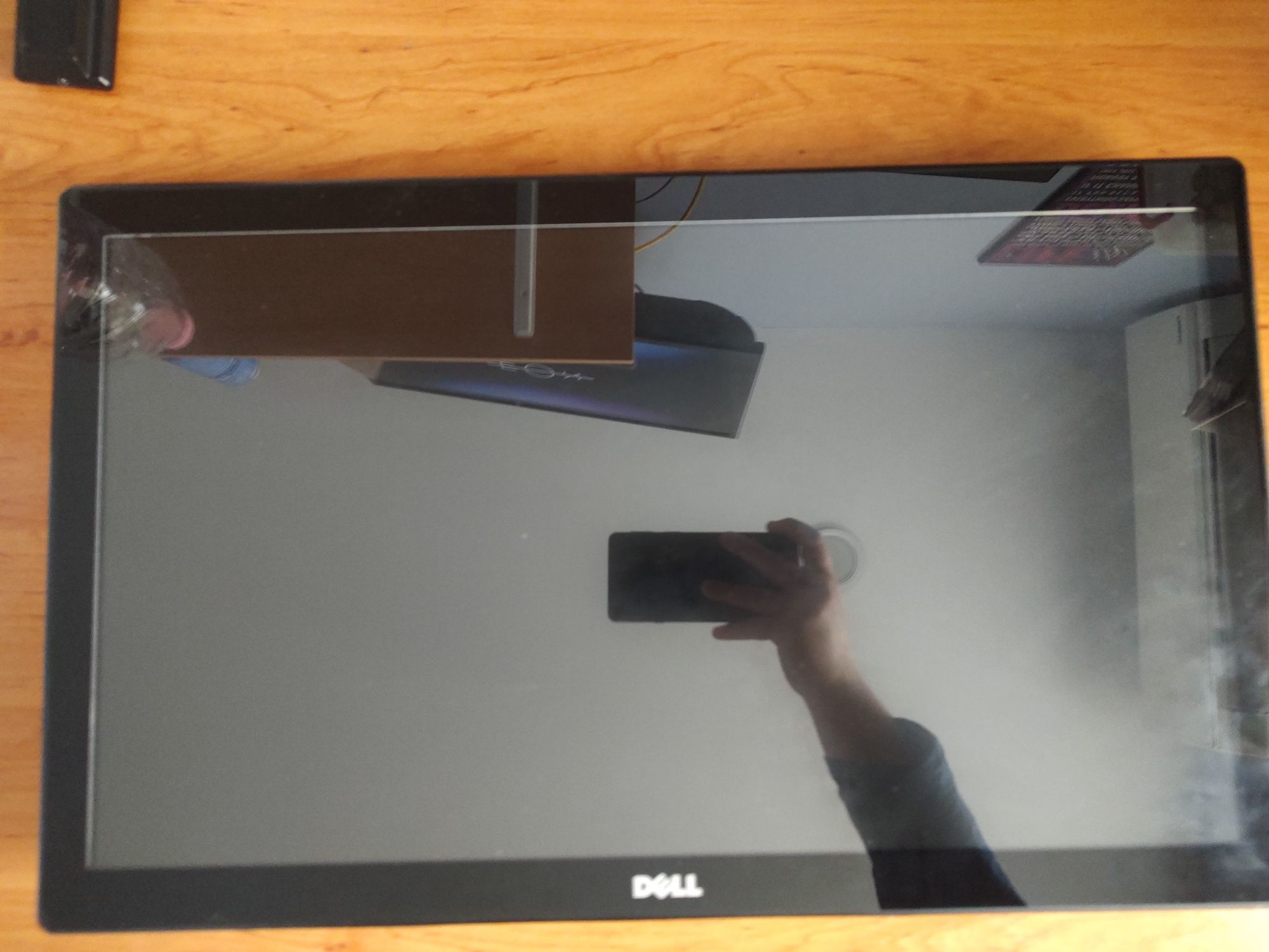 Touch screen монитор - DEL S2240T