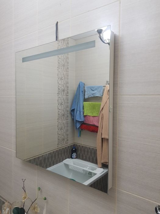 Продам зеркала с подсветкой