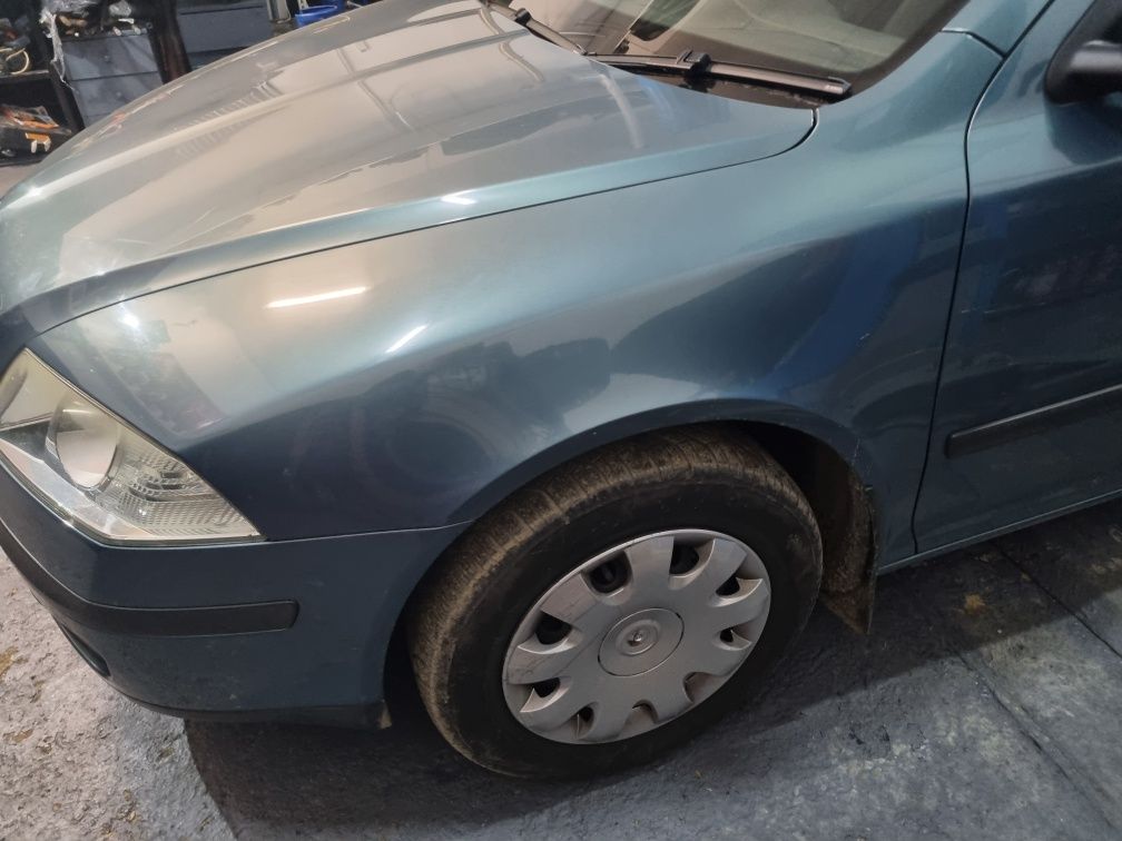 Dezmembrez/Dezmebrari vw skoda octavia 2