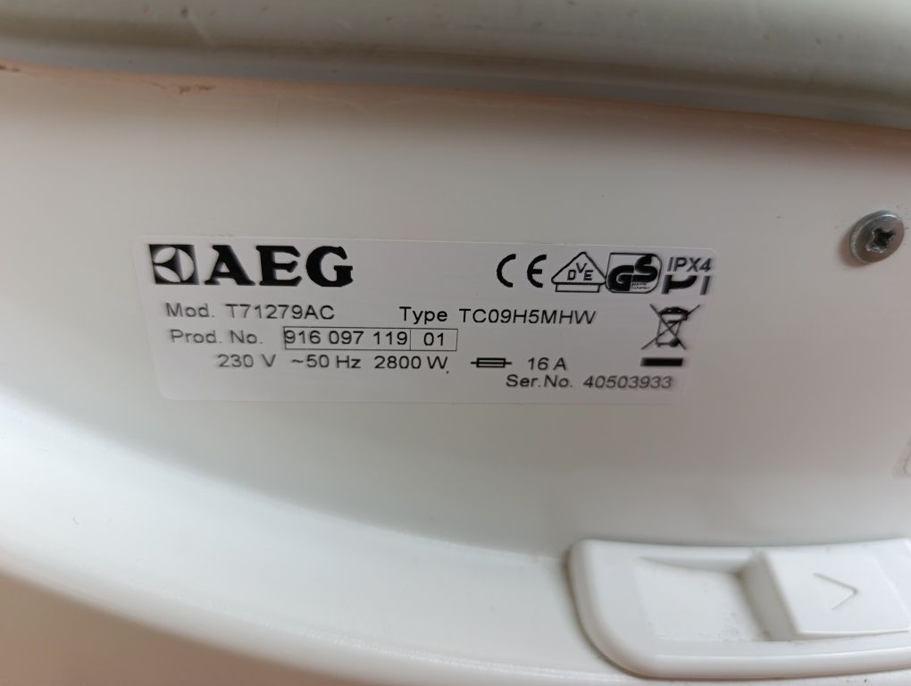 Сушилня AEG кондензационна 7кг.