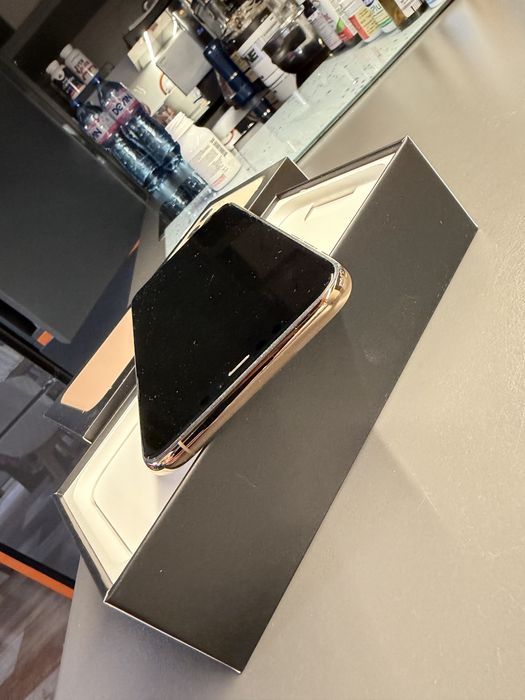 iPhone 11 Pro Max, 64 GB