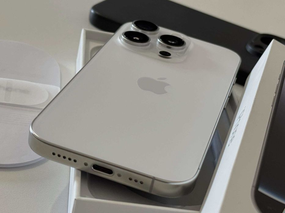 Бартер! 45 Цикъла 512GB iPhone 16 Pro White Titanium (Бял)