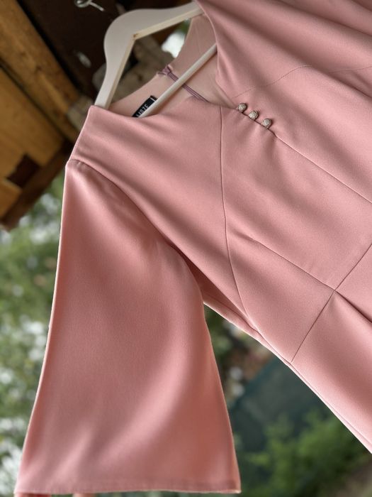 Rochie elegantă roz prăfuit – L (40)