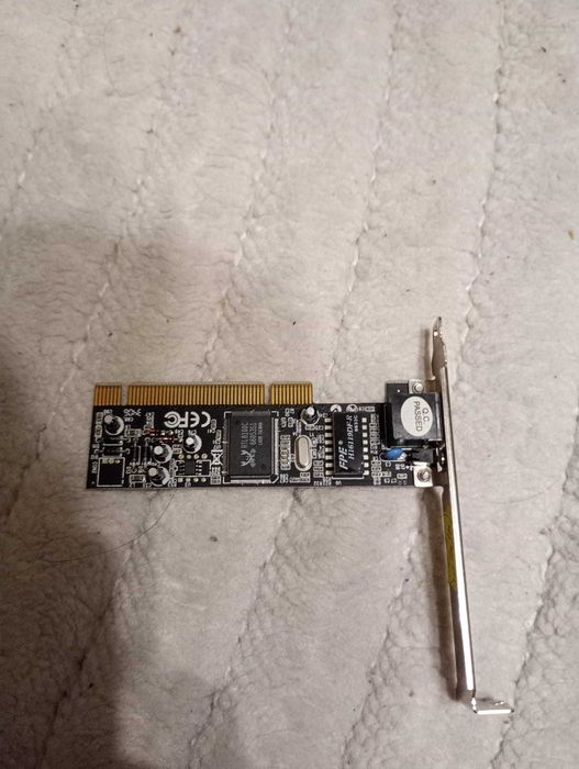 Placa de internet 100Mbps