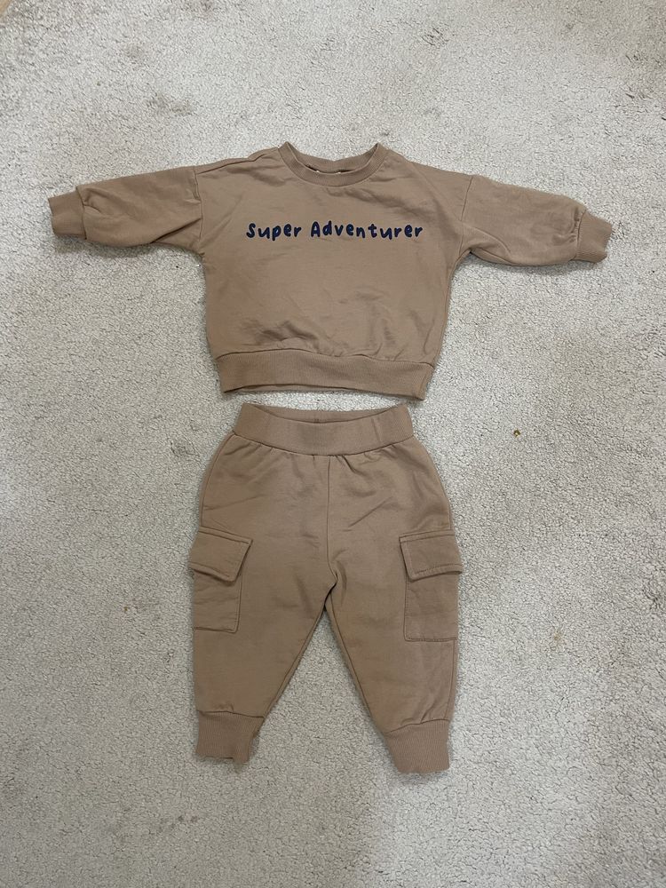 Продам костюмчики Zara, H&M, Defacto 3-9 мес
