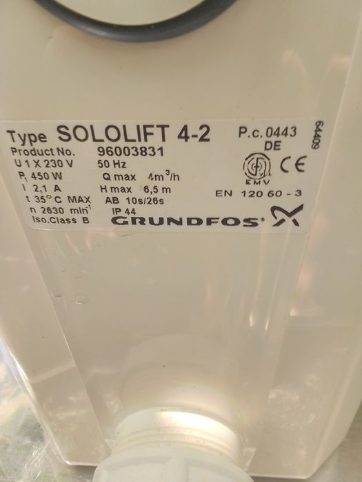 Vând pompă cu tocător grundfos